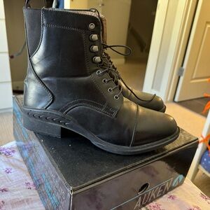 Horse back riding shoes. Size 10.5.